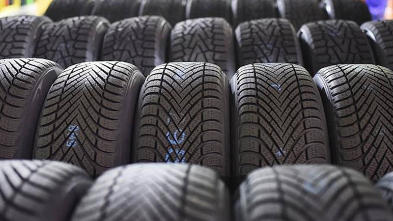 В Росстате заявили о снижении объемов производства шин на российских заводах
